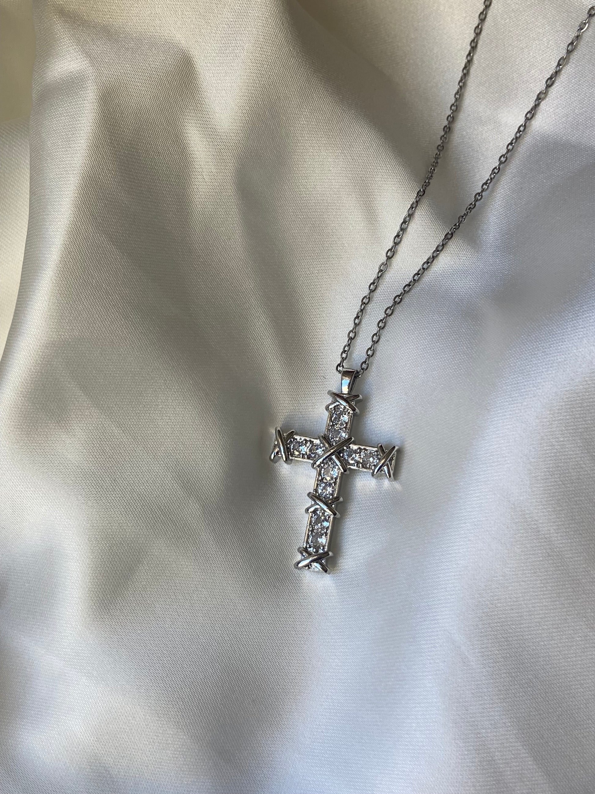 Selina Cross Necklace